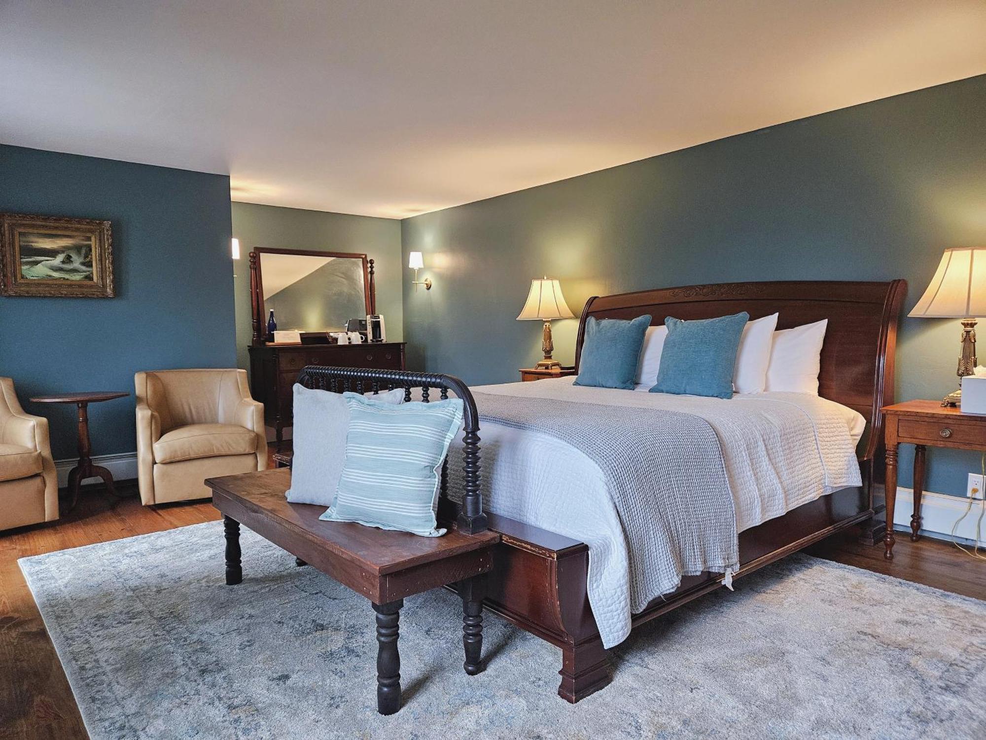 The Manor On Golden Pond Bed & Breakfast Holderness ภายนอก รูปภาพ
