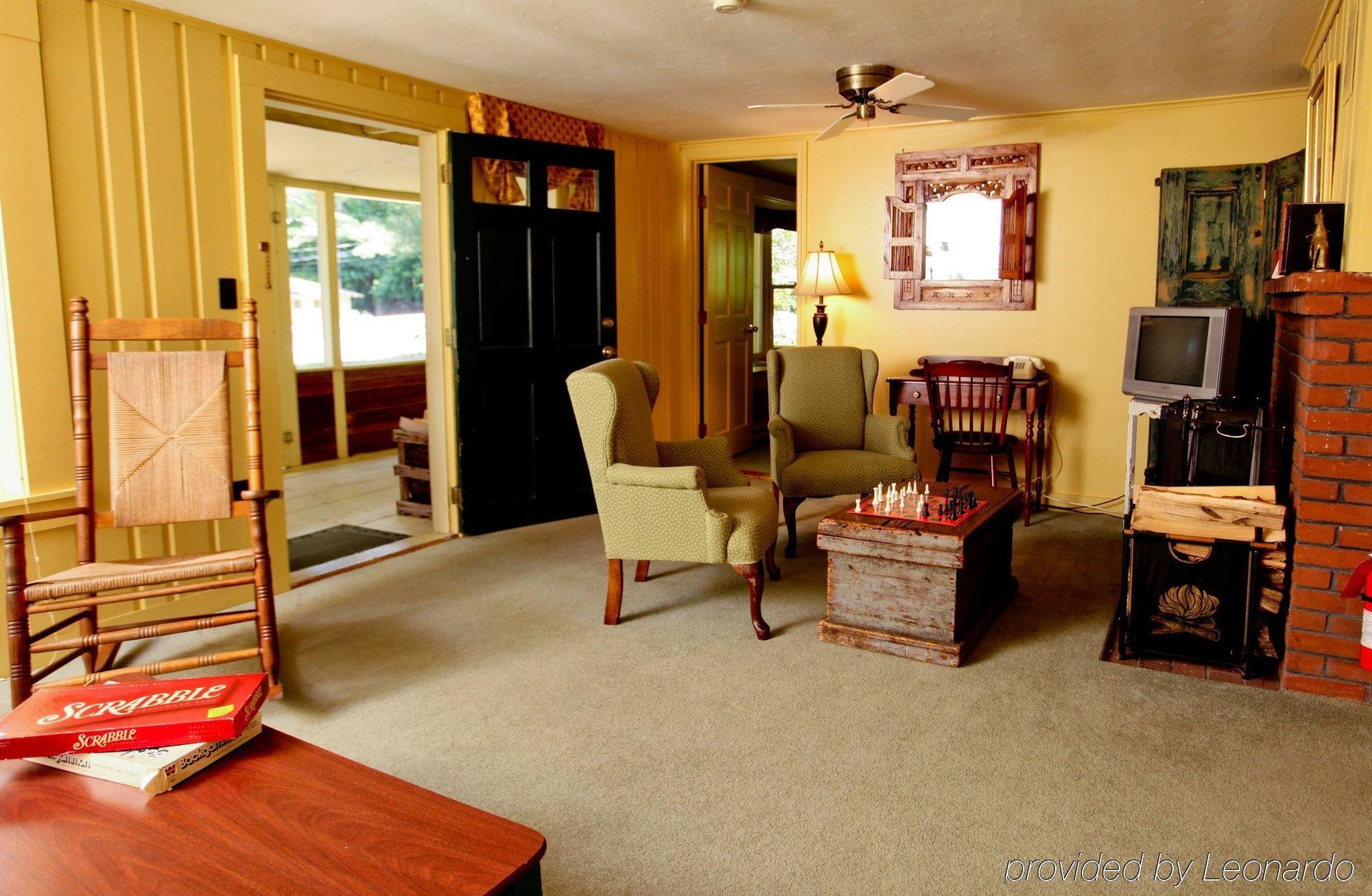 The Manor On Golden Pond Bed & Breakfast Holderness ห้อง รูปภาพ